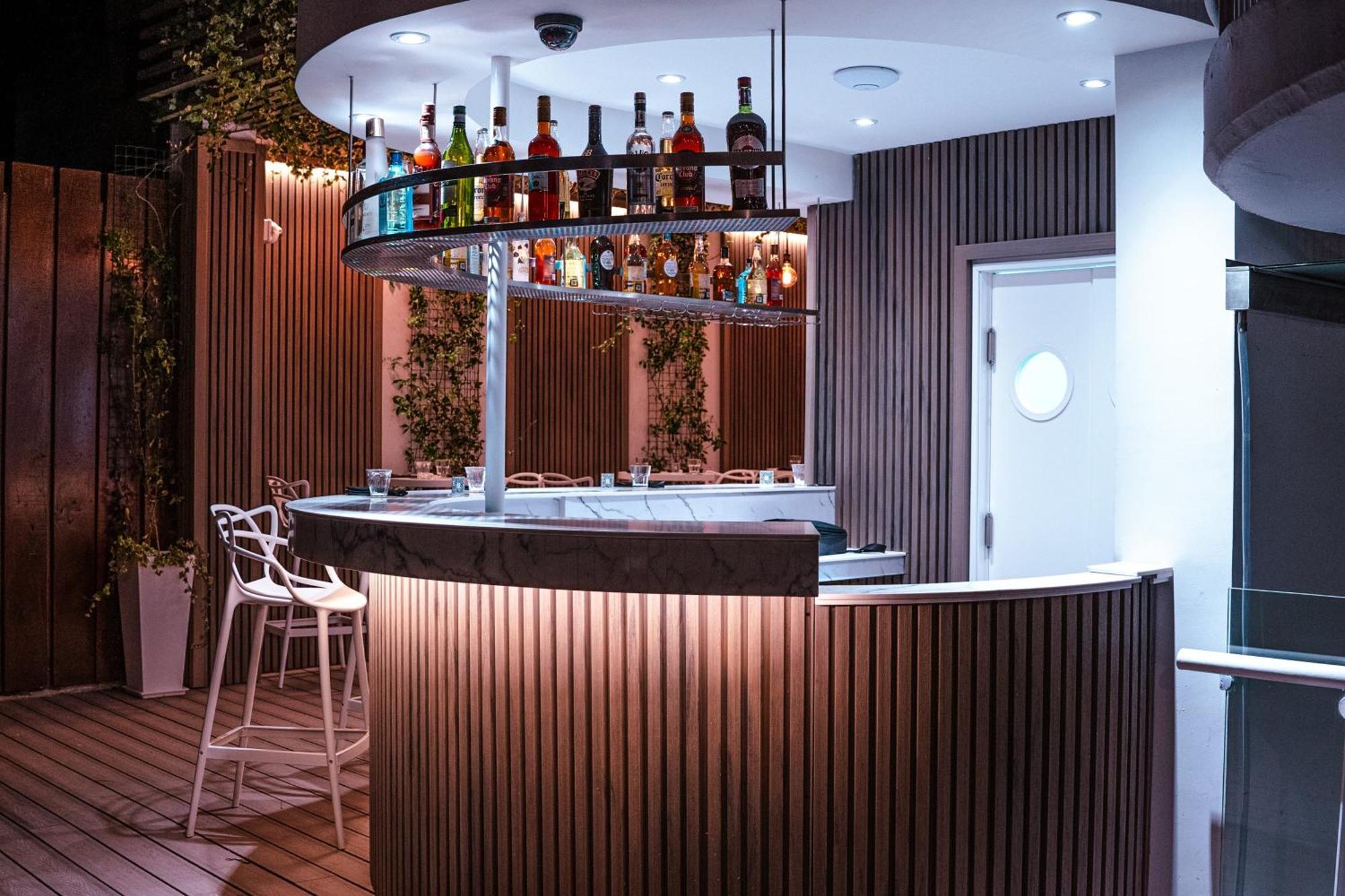罗萨里奥假日酒店 外观 照片